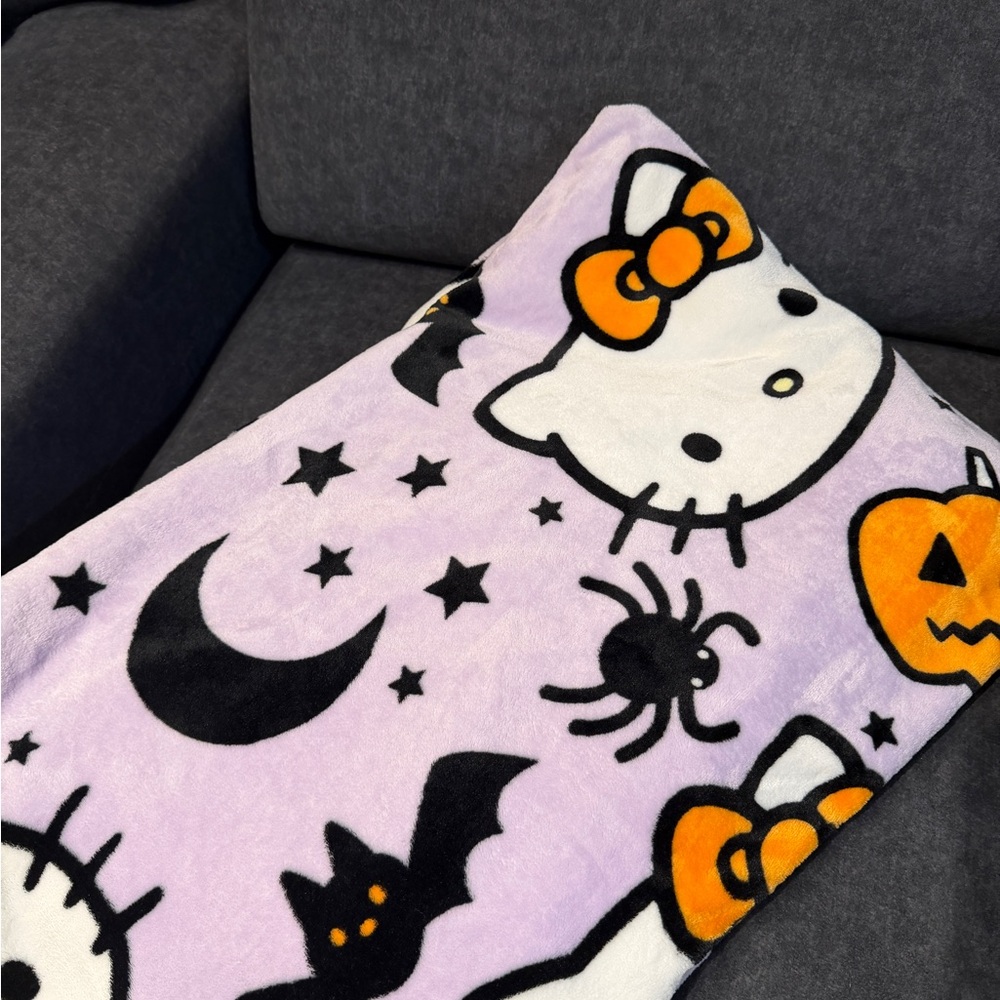 Hello Kitty Halloween Blanket - Purple, Black, Orange